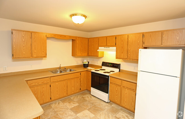 Kitchen - Sunset Pointe Apartments