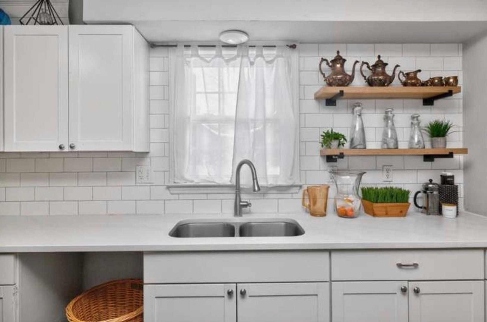 Building Photo - 108 Farmers Ln