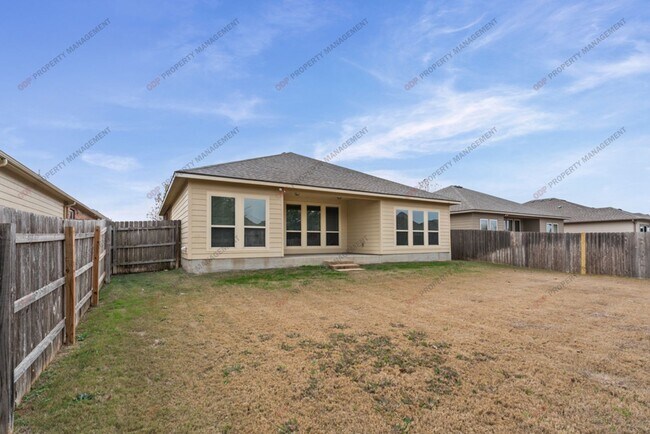 Building Photo - 418 Cross Dr.