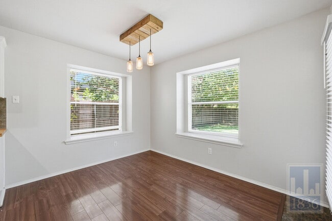 Building Photo - 1506 Fort LLoyd Pl