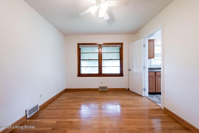 Building Photo - 2816 Milburn Ave