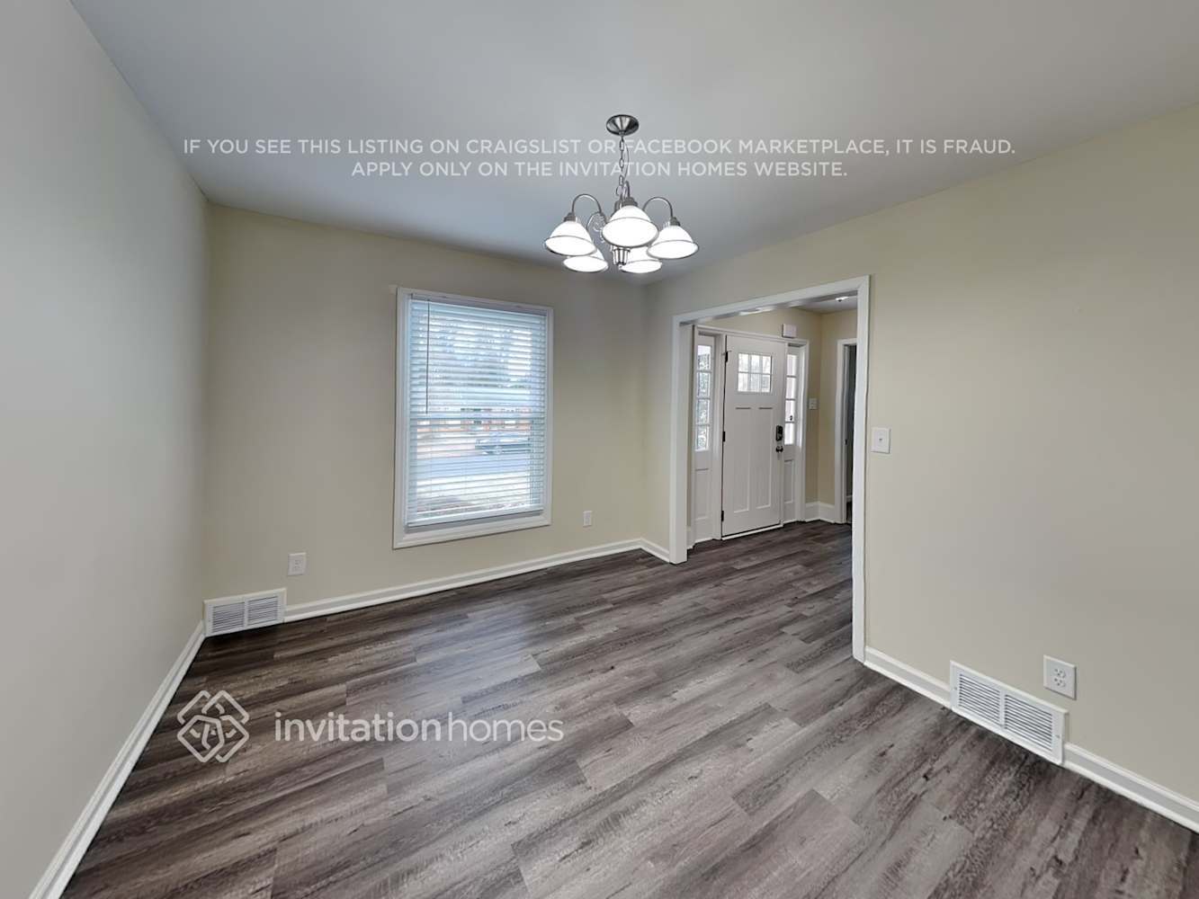 Building Photo - 3332 Bonneville Dr