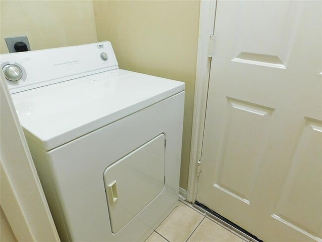 Building Photo - 2303 Birch Canyon Ct