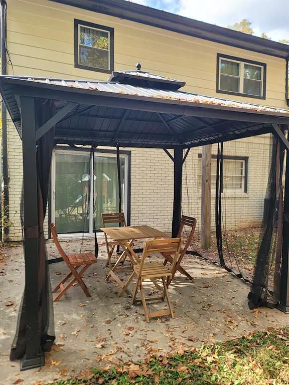 Building Photo - 3749 Pin Oak Cir