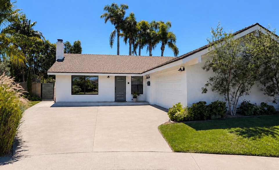 Building Photo - 9892 Lapworth Cir