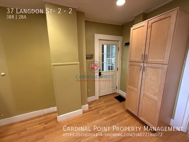 Building Photo - 37 Langdon St