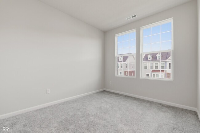 Building Photo - 14549 Elsmere Ln