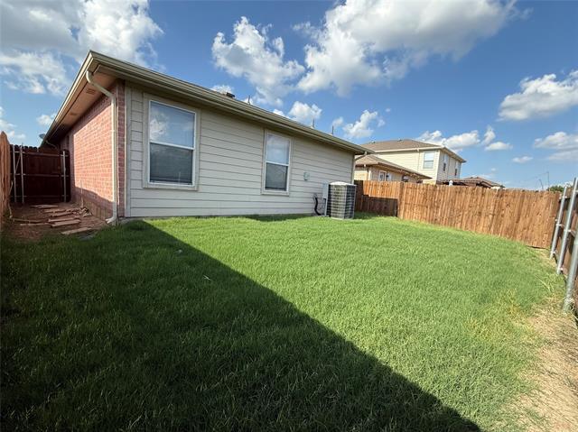 Building Photo - 5912 Ridge Lake Dr