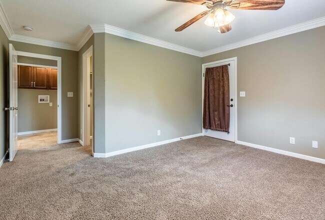 Building Photo - Peaceful Country Casita in the Foothills – 1 Bed / 1 Bath