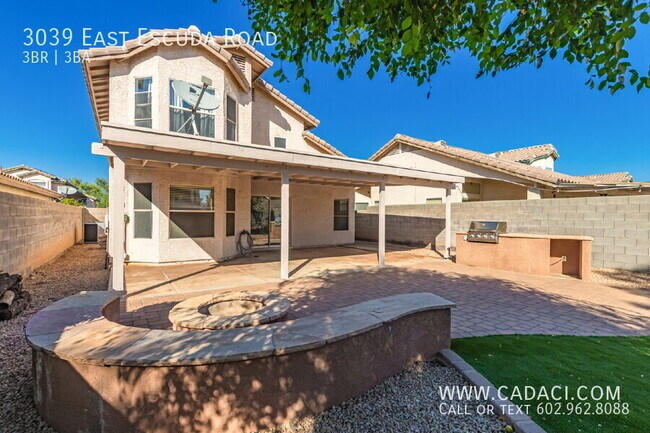 Building Photo - 3039 E Escuda Rd