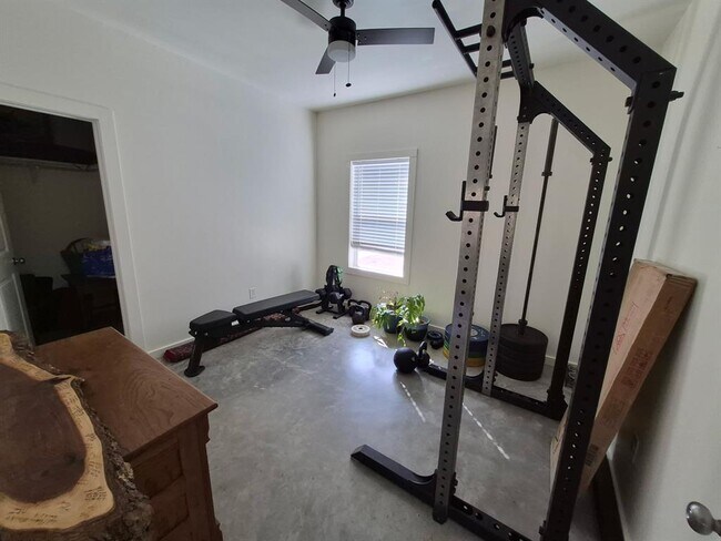 Building Photo - 107 Honopu Dr