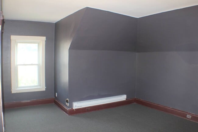 Building Photo - 803 Ohio River Blvd