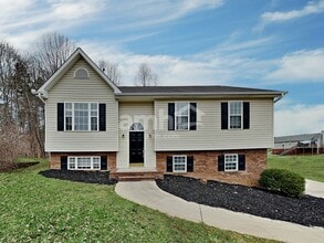 Building Photo - 3902 Hunt Chase Ct