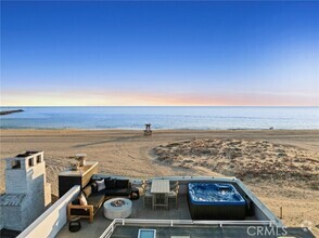 Building Photo - 2144 E Oceanfront