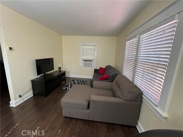 Building Photo - 421 Electric Ave