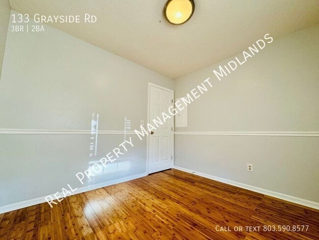 Building Photo - 133 Grayside Rd