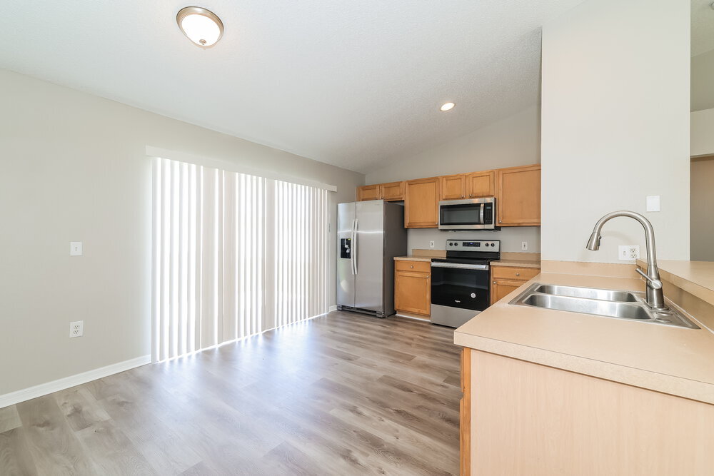 Building Photo - 1140 Chesterfield Ct