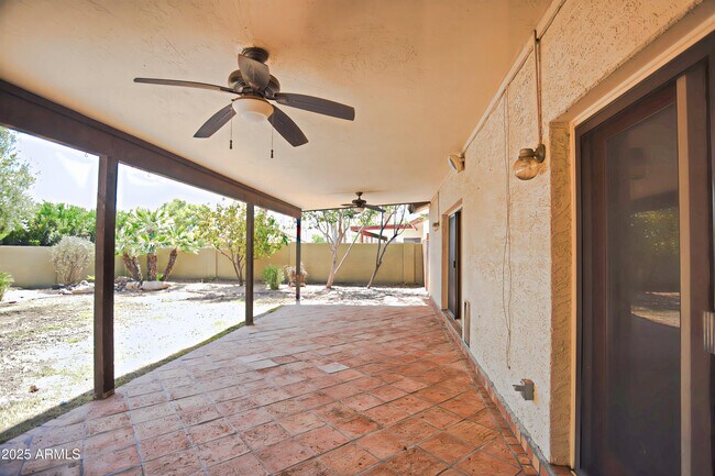 Building Photo - 10575 E Mission Ln