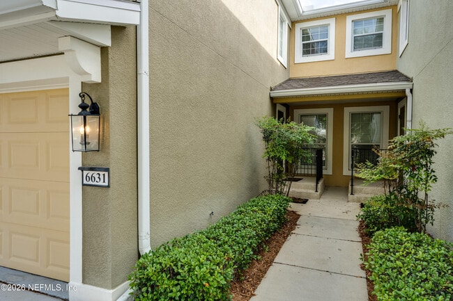 Building Photo - 6631 Shaded Rock Ct