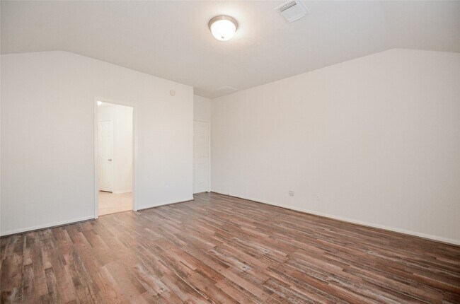 Building Photo - 3314 Rainport Cir