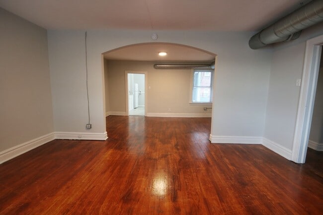 Building Photo - 4415-4423 S. Kingshighway Blvd.