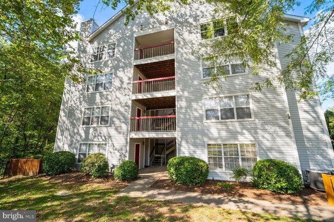 Building Photo - 18500 Boysenberry Dr