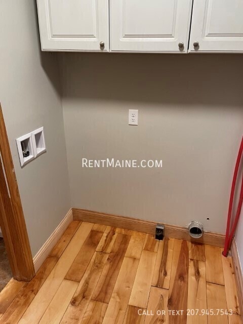 Building Photo - 118 Grove St