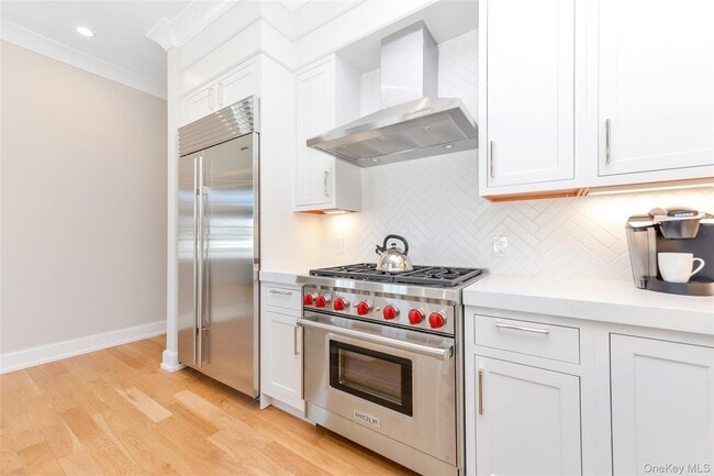 Building Photo - 601 Grist Mill Cir