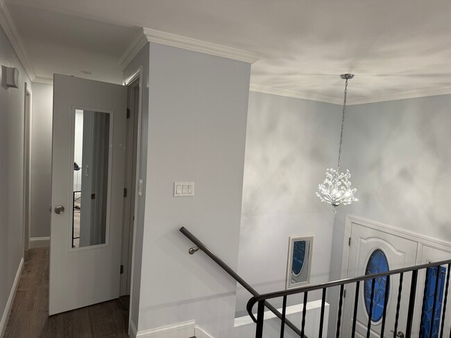 Building Photo - 5735 Stonykill Dr