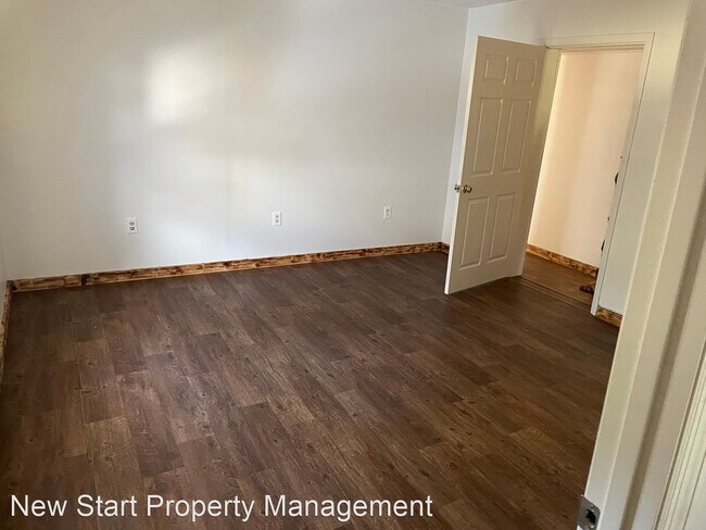 Building Photo - 3 br, 2 bath House - 33882 State Rd 62 Blu...