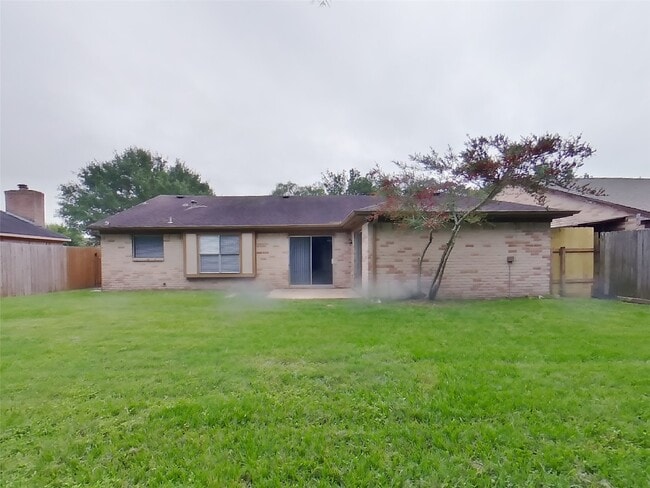 Building Photo - 22510 Braken Carter Ln