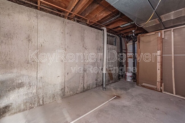 Building Photo - 10300 W 107th Ct