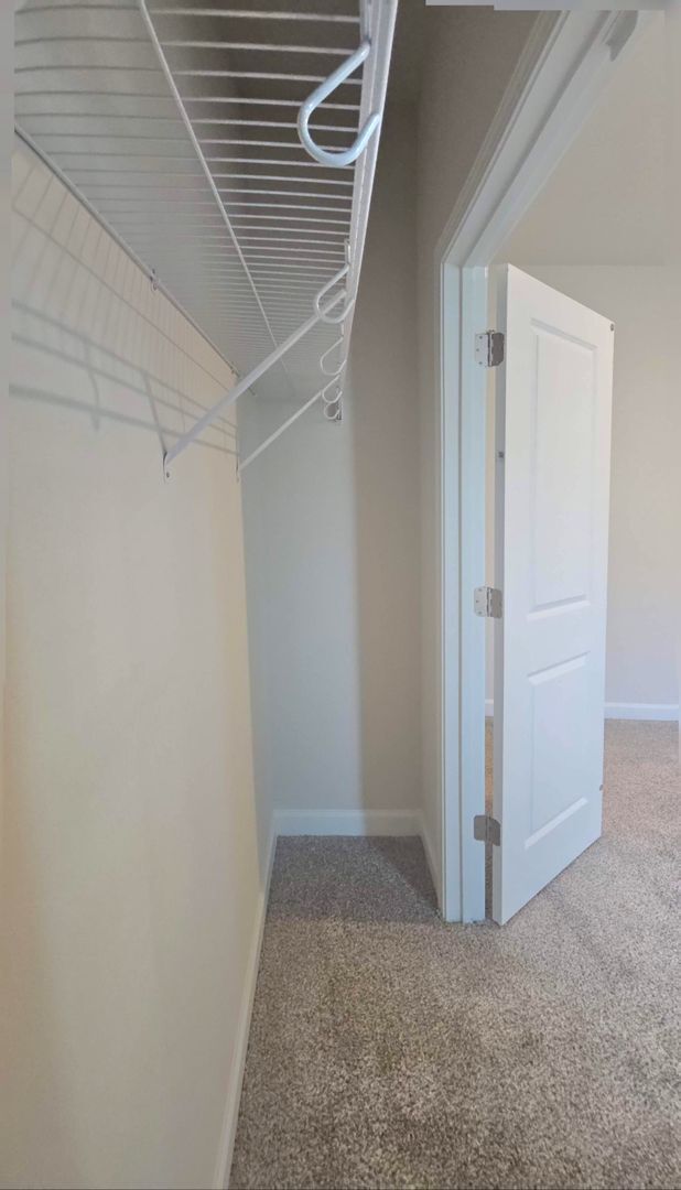 Building Photo - A Place to Call Home in Cypress Ridge 3 Bedroom Rental
