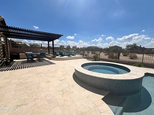 Building Photo - 7637 E Tasman Cir