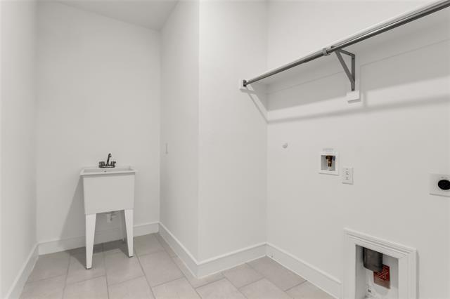 Building Photo - 8813 Creekhollow Ct