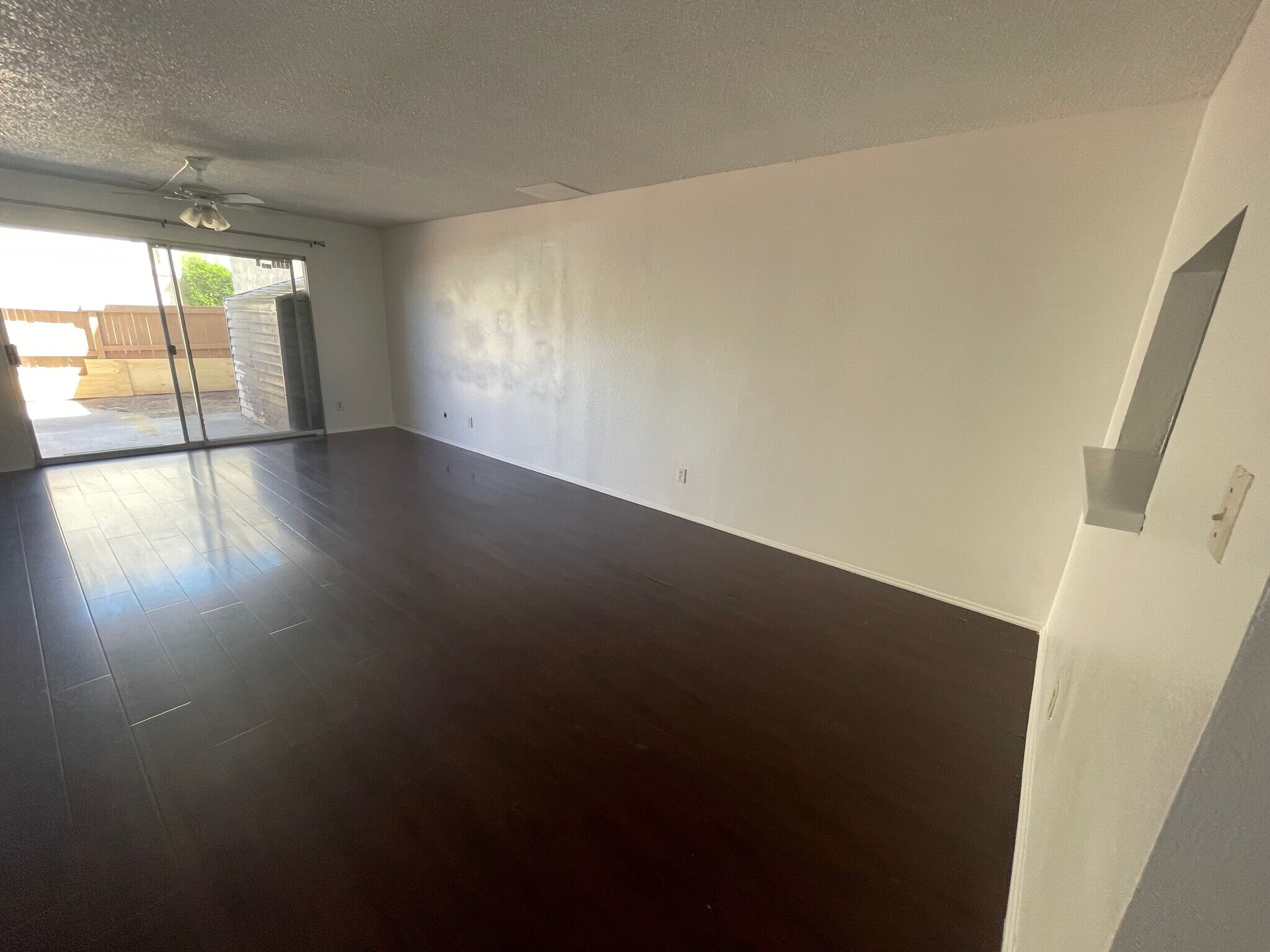 Building Photo - 6783 Alvarado Rd