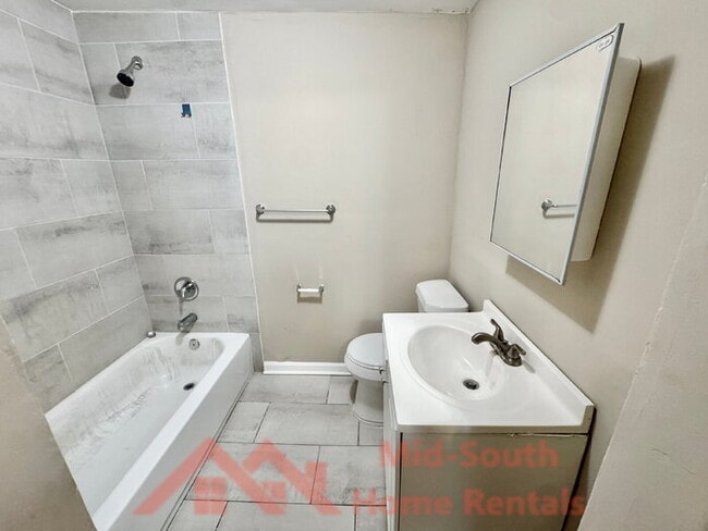 Building Photo - 1761 Winston Dr