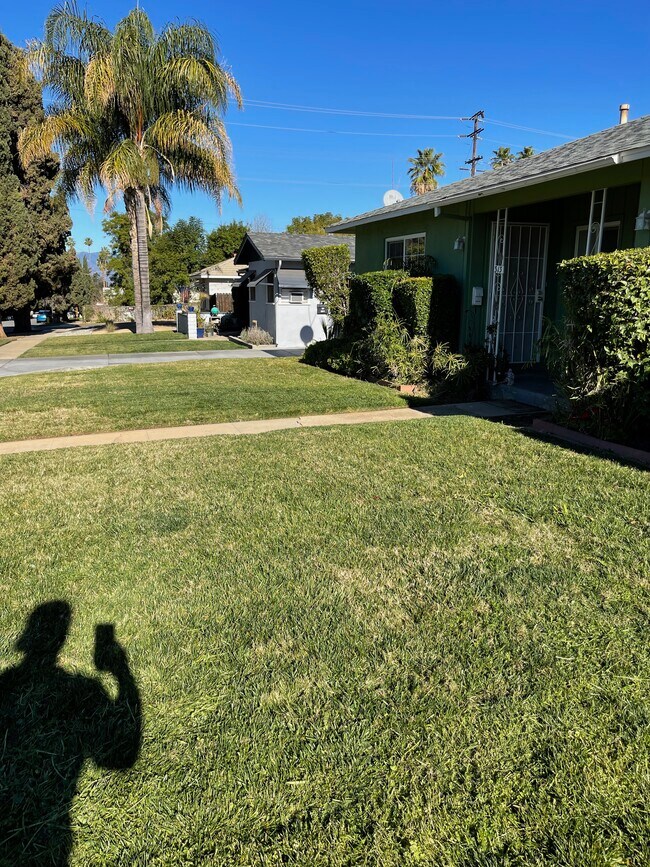 Building Photo - 313 Bond St