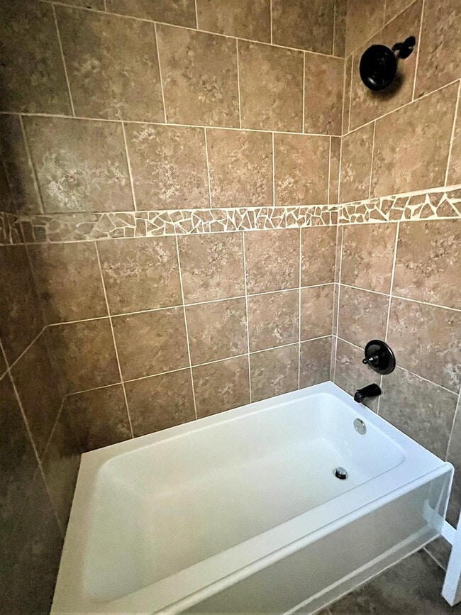 Building Photo - 14529 Smokey Point Dr