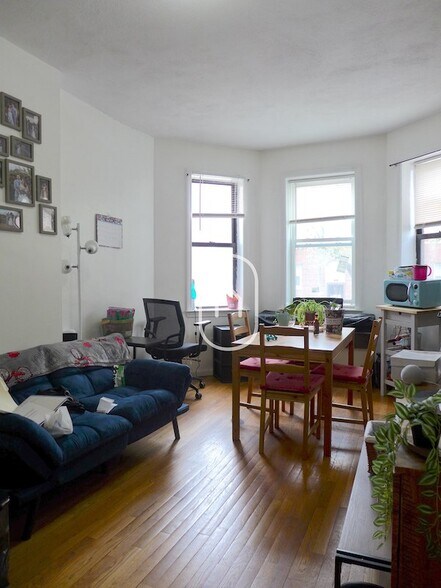 Building Photo - 38 S Huntington Ave