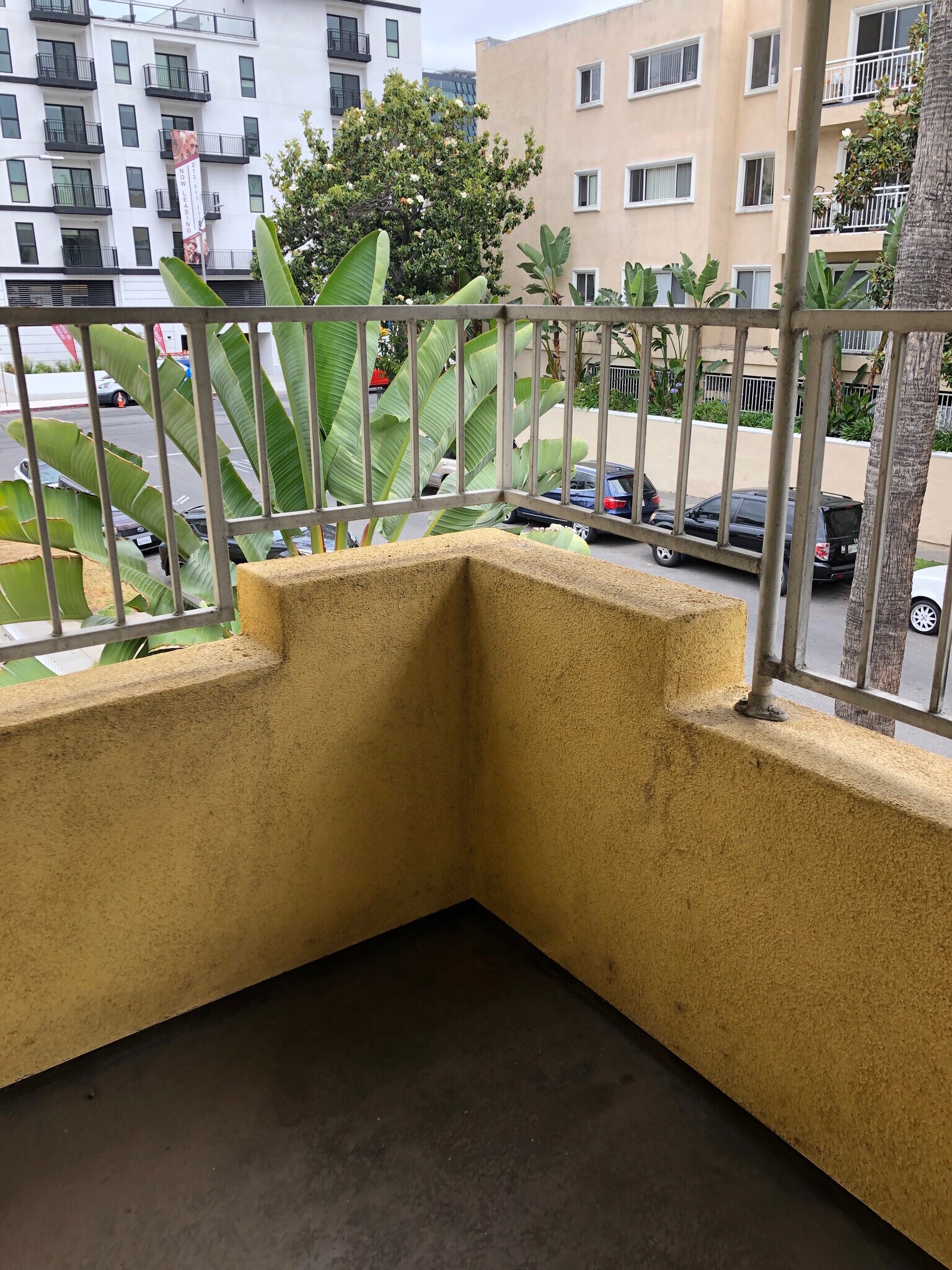 partial balcony - 3611 1/2 W 4th St