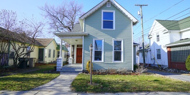 Primary Photo - 117 St Louis
