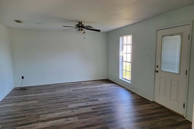 Building Photo - 257 Austin St