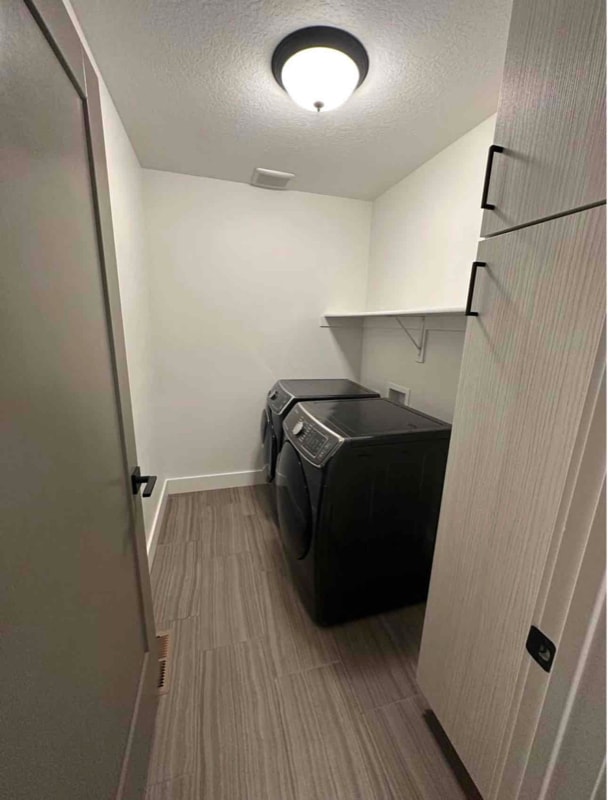 Building Photo - 8324 S Jayson Bend Dr