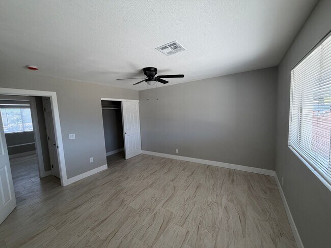 Building Photo - Newly Remodeled 4 Bedroom Two Bath Home