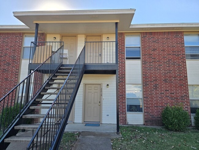 Primary Photo - 2/1 Fourplex in Midway ISD!