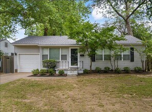 Building Photo - Located in the heart of Brookside, this inviting home sits on a spacious, fully fenced corner lot.