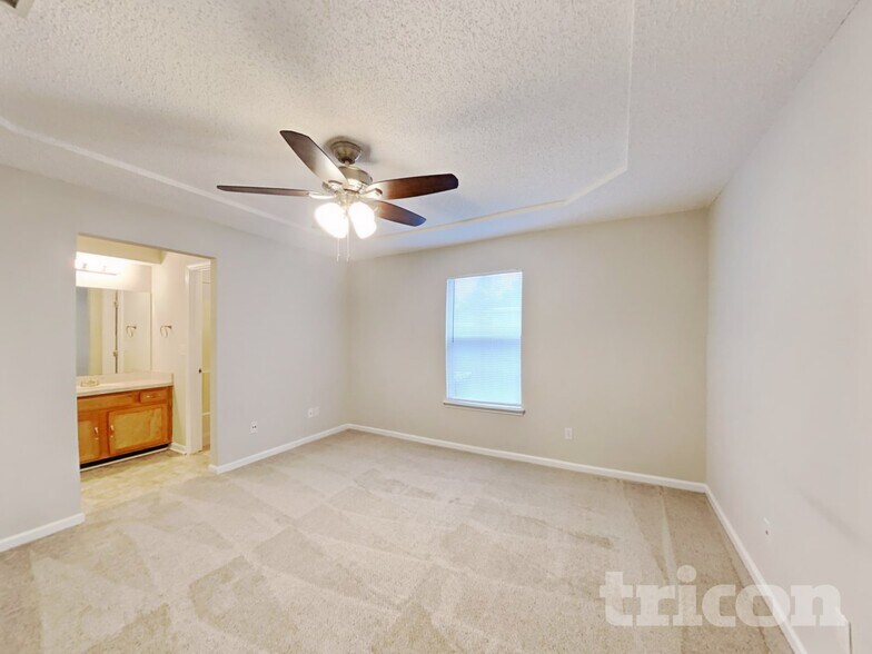 Building Photo - 7650 Ginder Ct