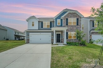 Building Photo - 15115 Moulin Ct Dr