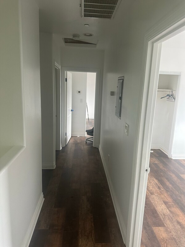 Building Photo - 11013 S Broadway